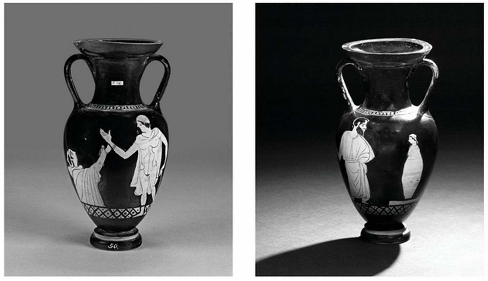 Peintre du Pilier de la Chouette, Héphaïstos et Pandora, Amphore à col campanienne à figures rouges, Ve siècle avant J.-C., British Museum, Londres. © STEINER, Deborah. The Priority of Pots : Pandora’s pithos re-viewed In : Dossier : Mères et maternités en Grèce ancienne [en ligne]. Paris-Athènes : Éditions de l’École des hautes études en sciences sociales, 2013.